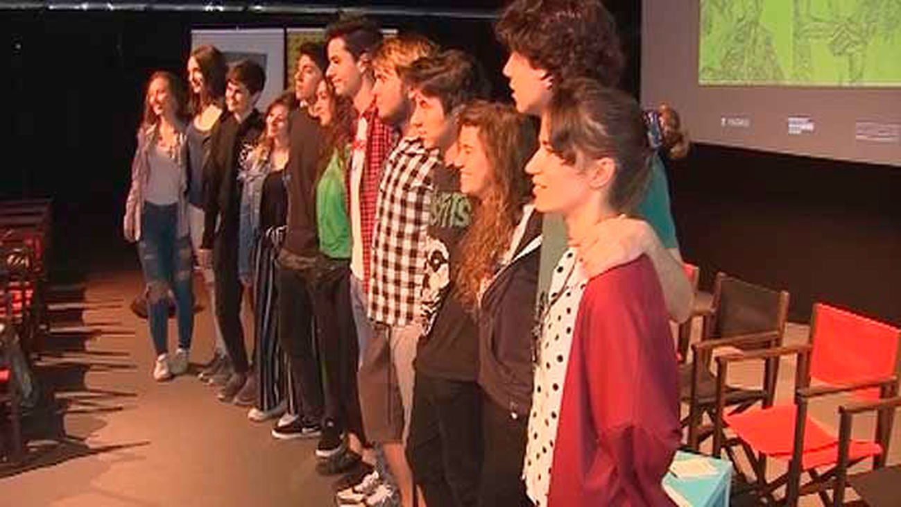 "Quién lo impide", Jonás Trueba filma la naturalidad de la adolescencia