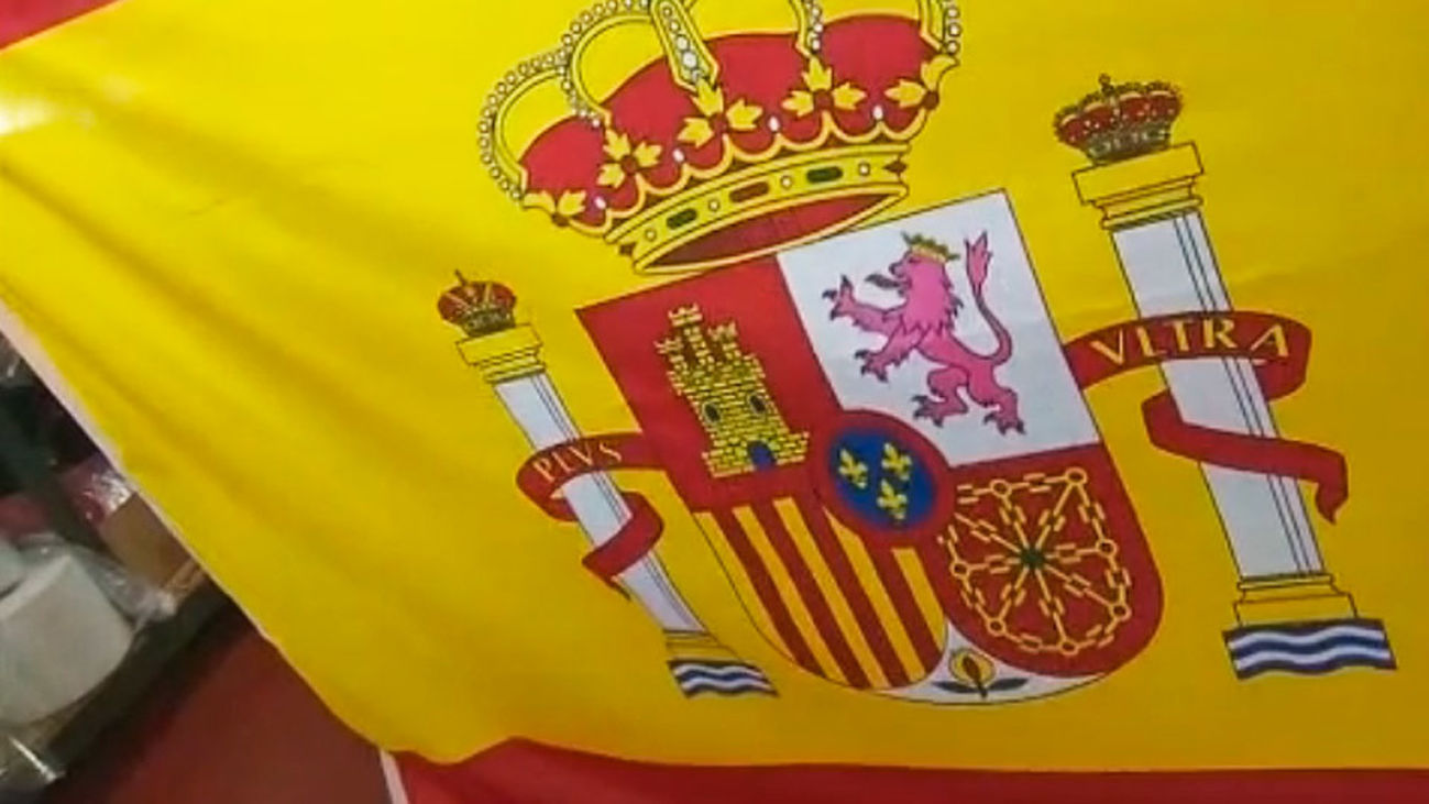 La venta de banderas se dispara estos días gracias al mundial de fútbol