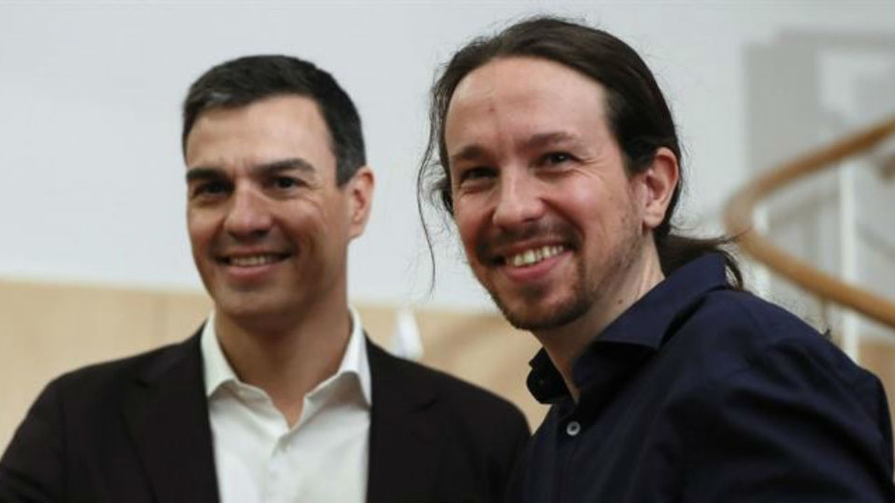 Sánchez e Iglesias mantienen una reunión privada en La Moncloa