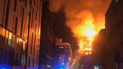 Un incendio arrasa la Escuela de Arte de Glasgow por segunda vez en 4 años