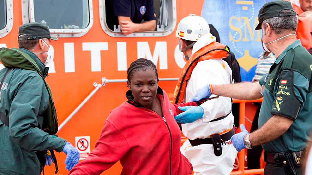 Más de 700 personas rescatadas en las costas andaluzas a bordo de 67 pateras