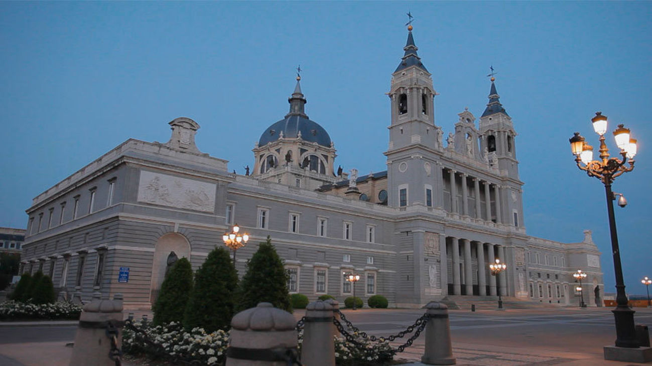 La Catedral del Cielo, una visión única de la Catedral de la Almudena