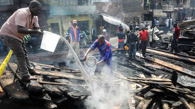 Al menos 15 muertos y 70 heridos al incendiarse un mercado en Kenia