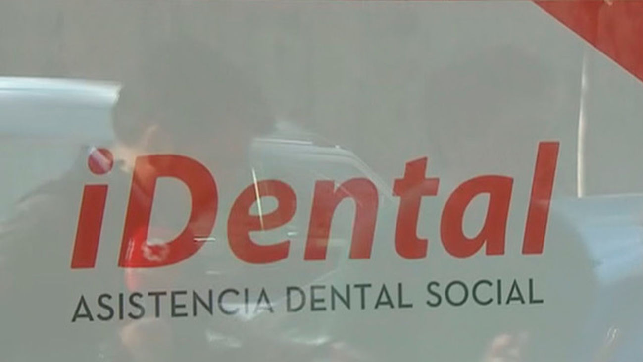 La Policía registra 19 clínicas de iDental en busca de historiales y pruebas