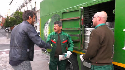 Repartidores de cerveza, ésos héroes anónimos...