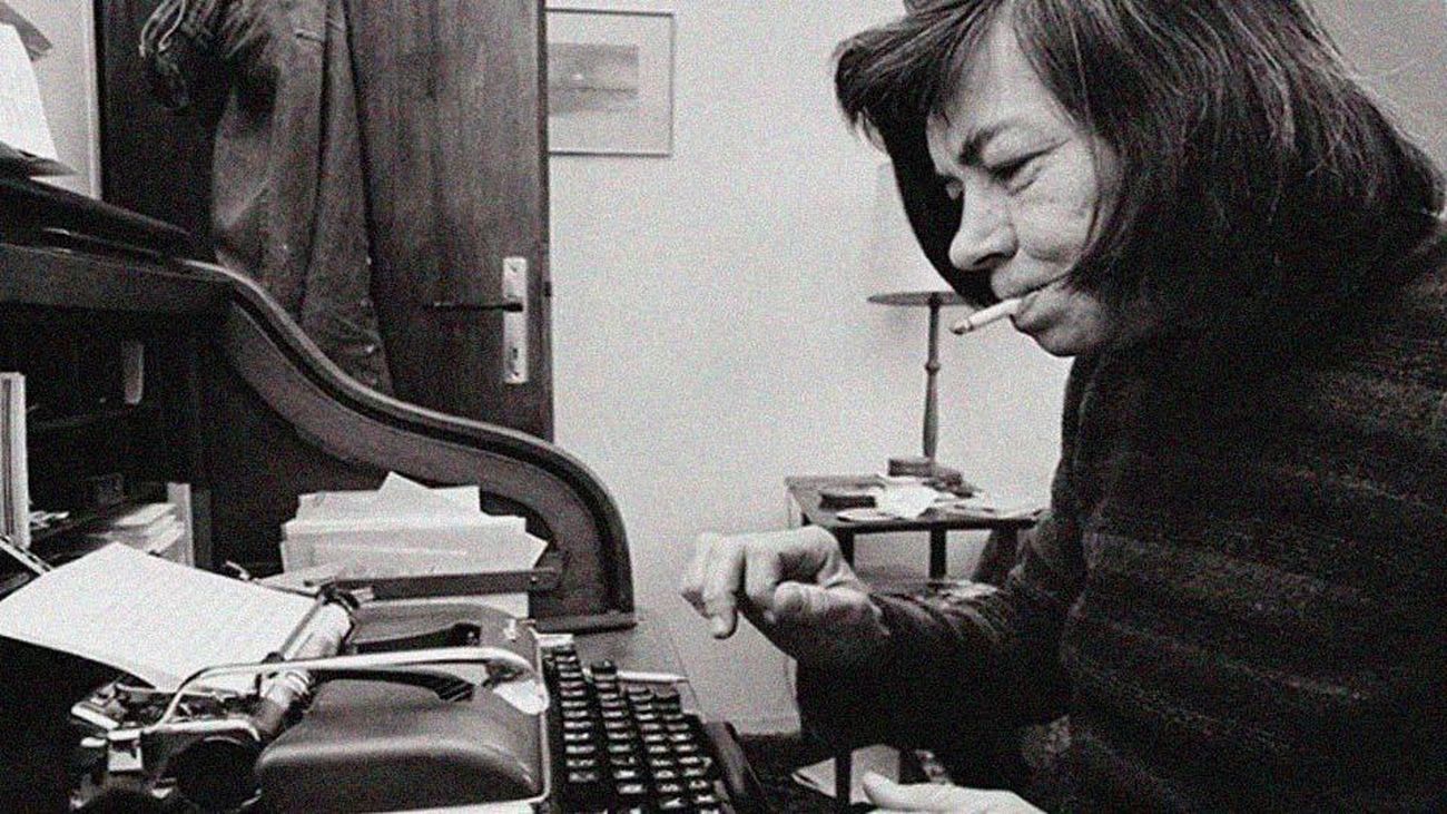 "La necesidad de rebelarse contra el sometimiento intelectual y la denuncia por ser y verse consideradas como ciudadanas de seg