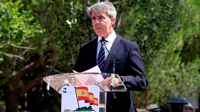 Garrido acudirá a actos de Casado y Santamaría porque no tiene claro su voto