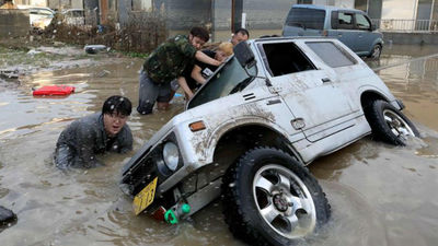 Más de un centenar de muertos en las peores lluvias en décadas en Japón