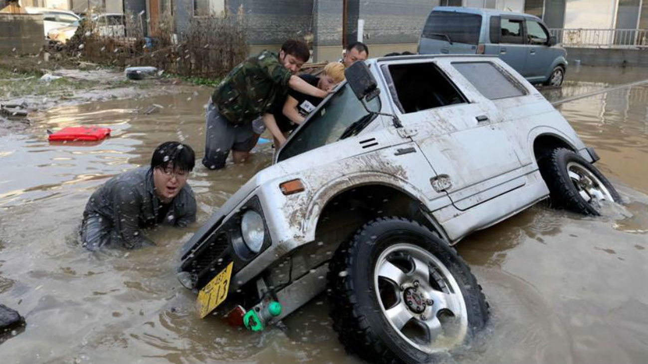 Más de un centenar de muertos en las peores lluvias en décadas en Japón