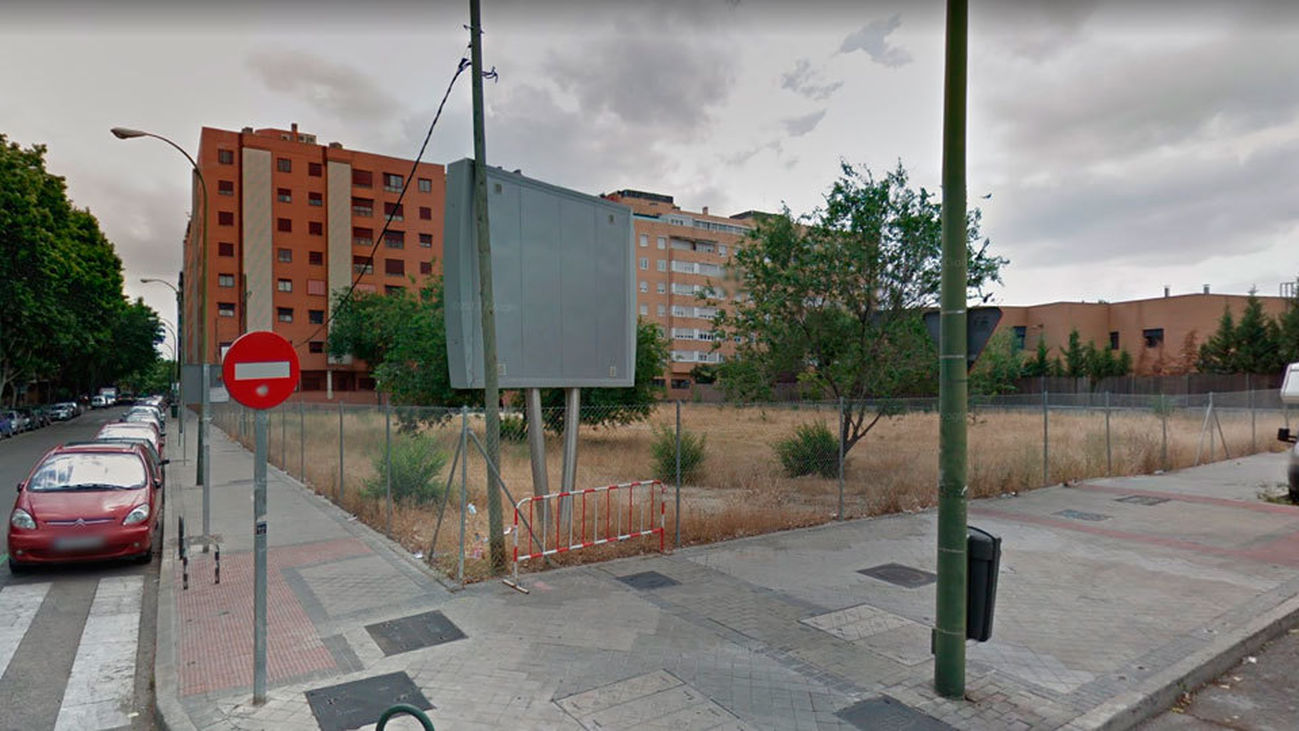 Los vecinos de la calle Téllez, en pie de guerra