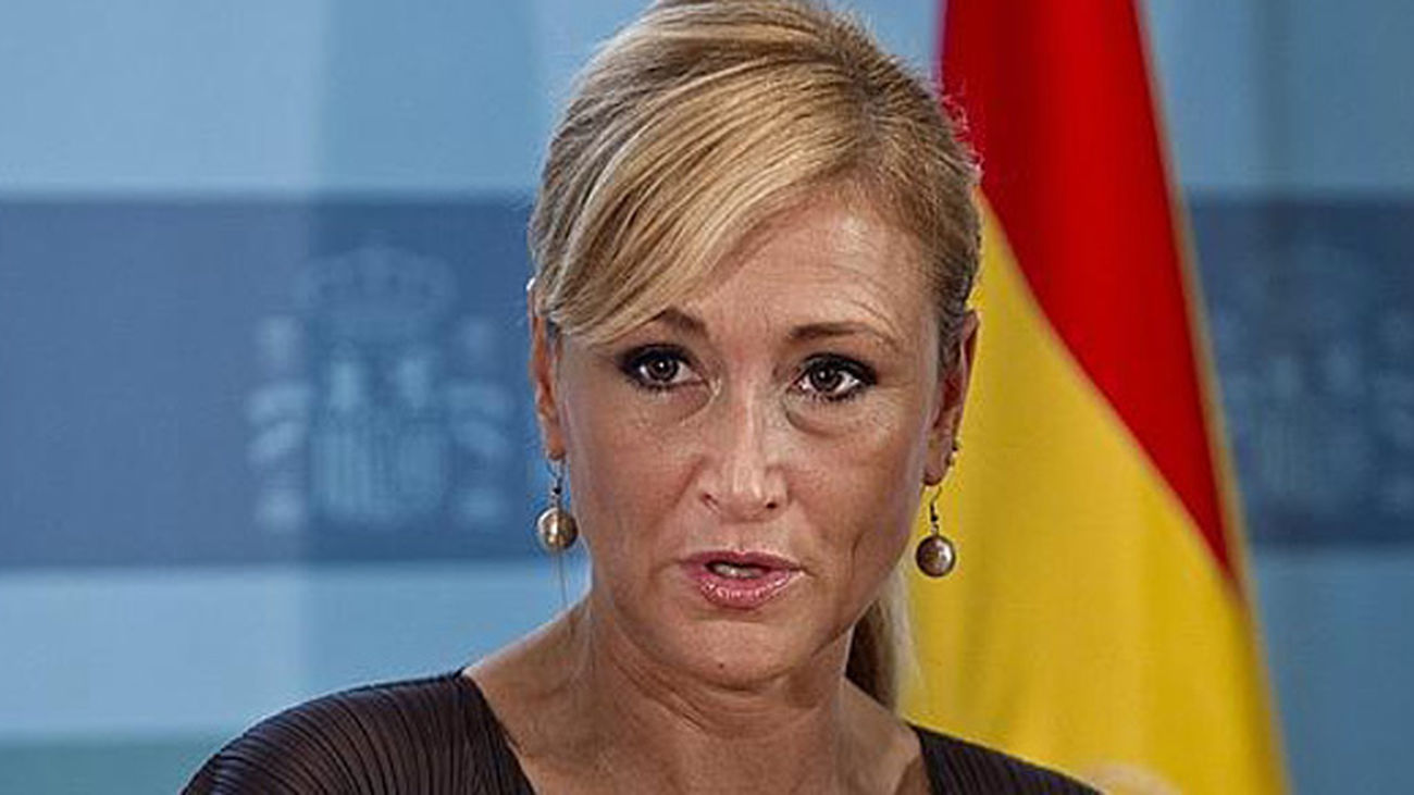 Cifuentes impulsará las órdenes de expulsión de bandas latinas