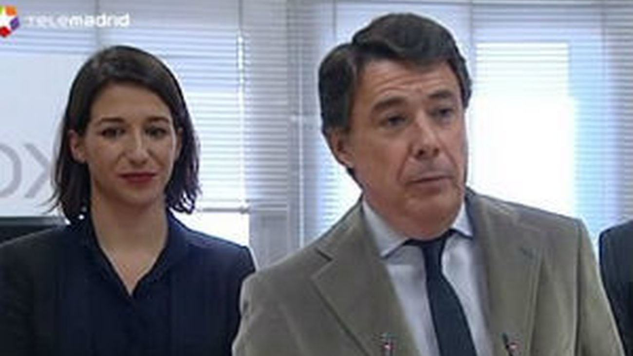 El presidente de la Comunidad de Madrid, Ignacio González, con los emprendedores