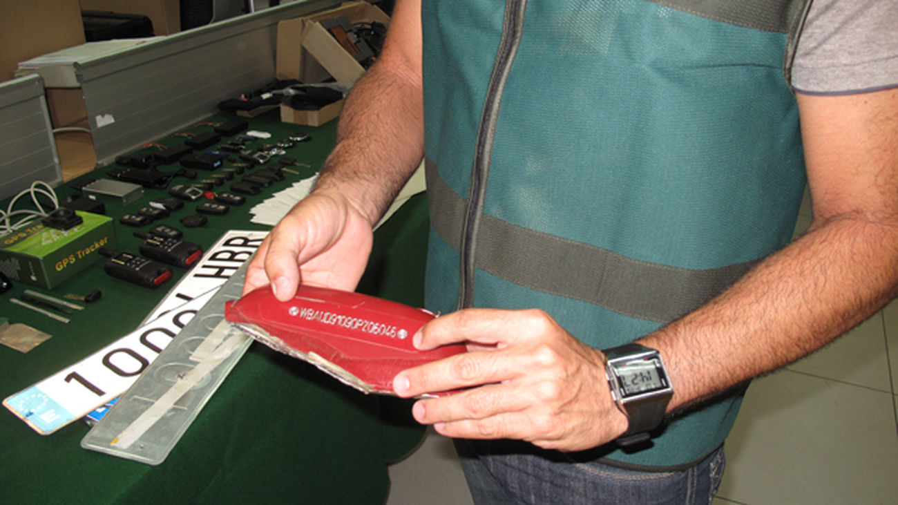 Desmantelada una red que robó más de 100 coches de lujo, con nueve detenidos