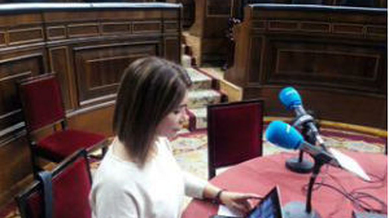 Este jueves, Ely del Valle realiza el programa 'Hoy en Madrid' desde el Congreso