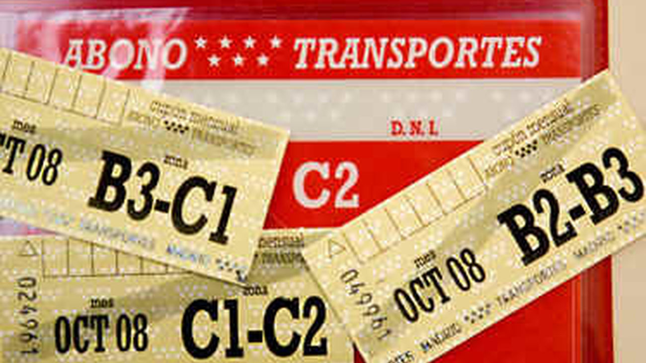 Familias numerosas, jóvenes y discapacitados  tendrán dos meses gratis con la compra del abono anual