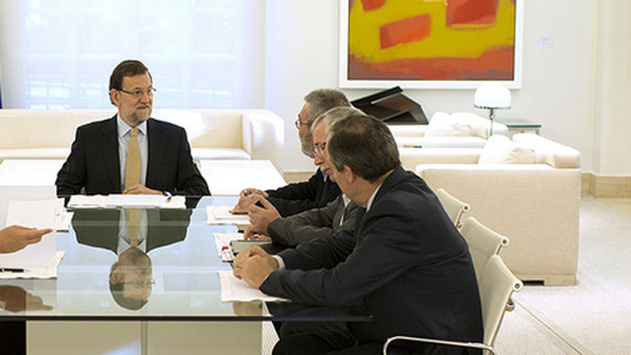 El Gobierno pondrá en marcha en octubre  un plan especial para parados sin ingresos