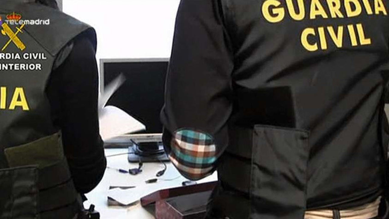 La Guardia Civil ha desarticulado una red de rumanos que robaba en casas de diferentes puntos de España, entre ellos Madrid.