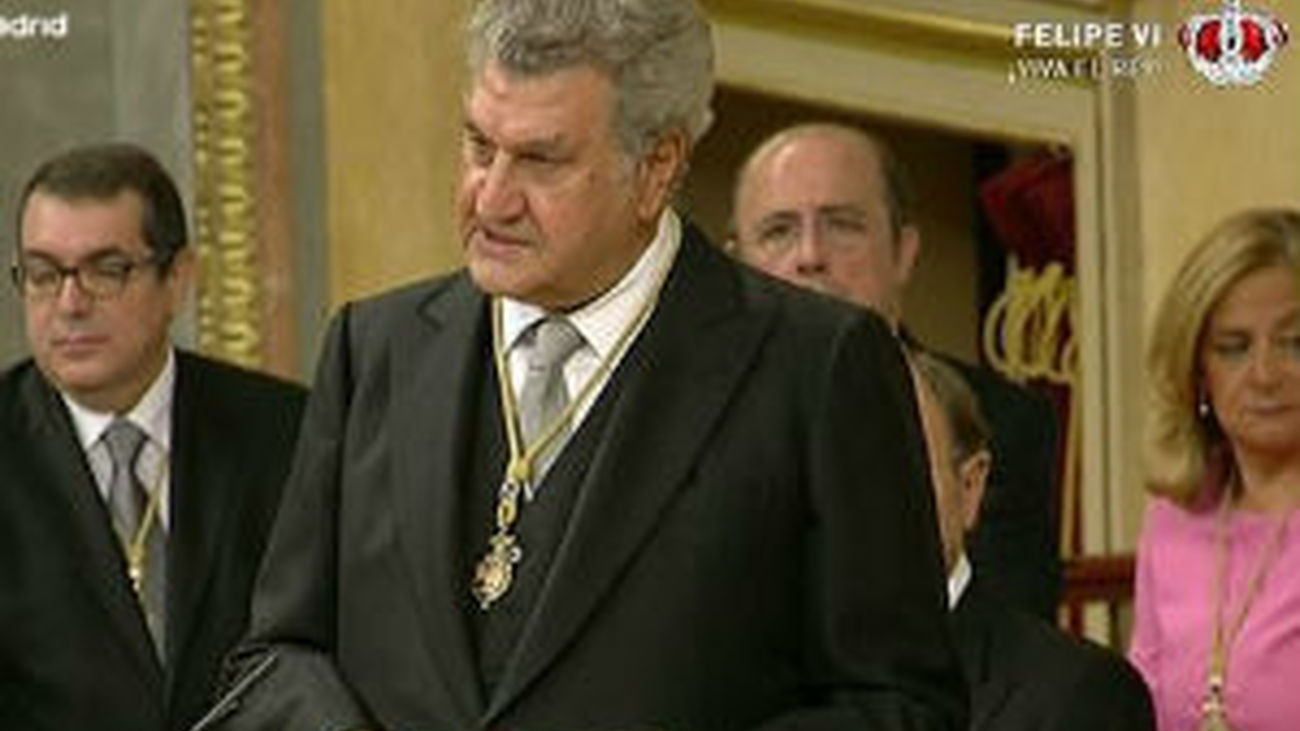 Posada desea un "fructífero" y "brillante" reinado a Felipe VI