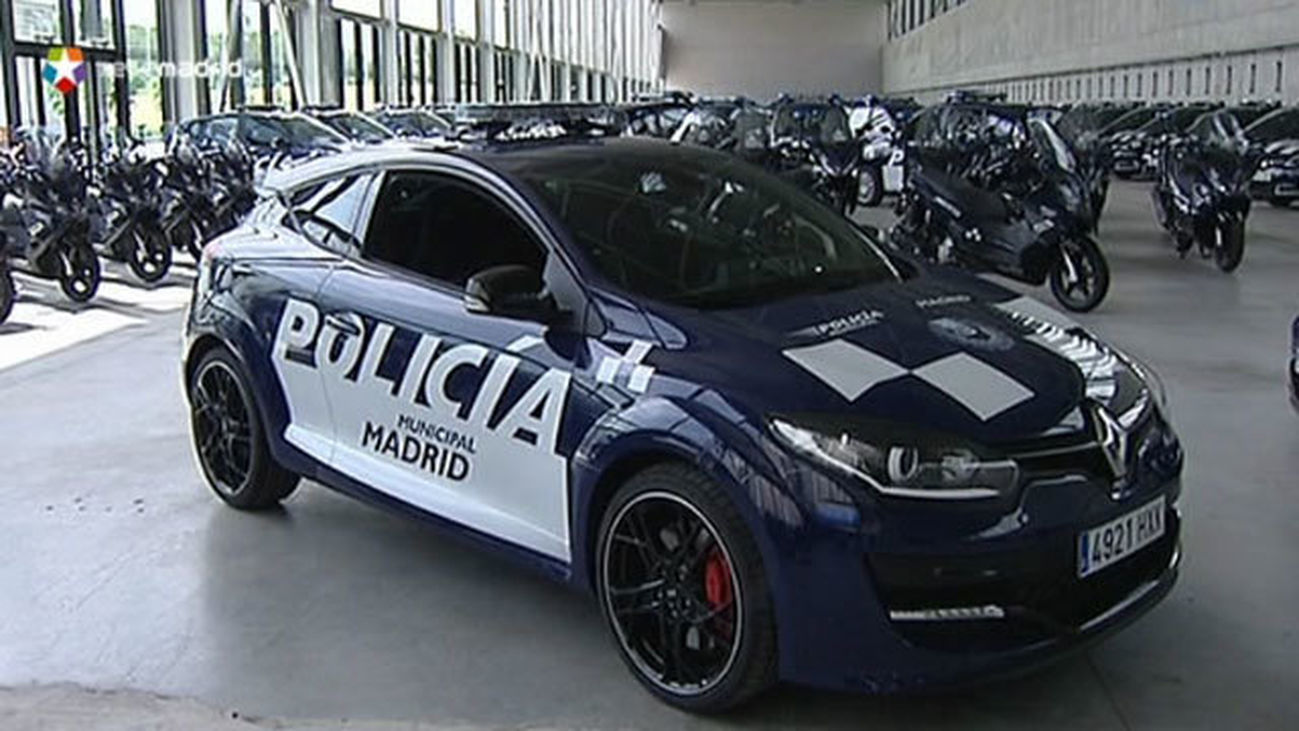 Los nuevos coches de la Policía Municipal madrileña cambian su imagen
