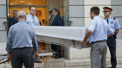 Los restos de ADN de Salvador Dalí llegan al Instituto Nacional de Toxicología de Las Rozas