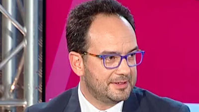 Antonio Hernando contactó con Ábalos para pedirle clientes para su consultora en Bruselas