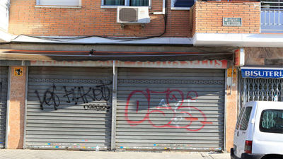 Arrestadas dos personas que intentaron robar en la tienda de los padres del niño atropellado en Usera