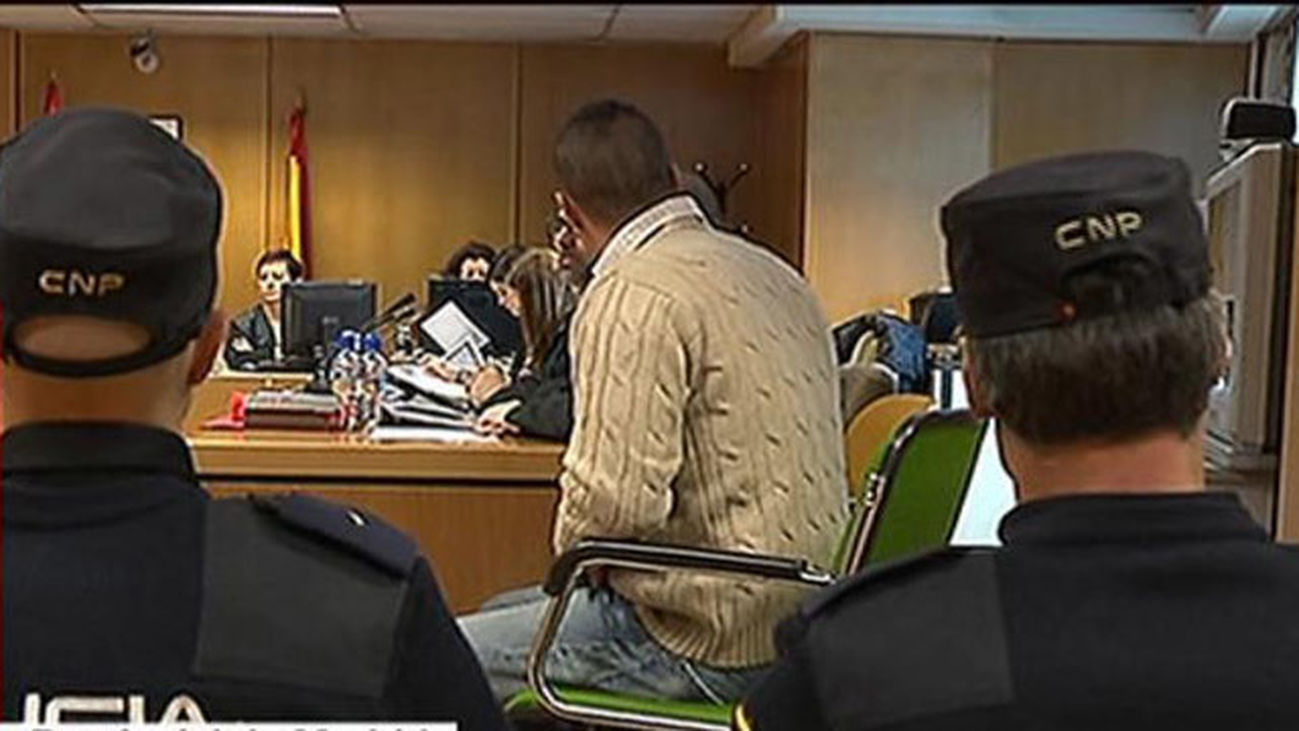 La Audiencia Provincial de Madrid juzga a un hombre acusado de matar a su pareja, a quien golpeó de forma brutal