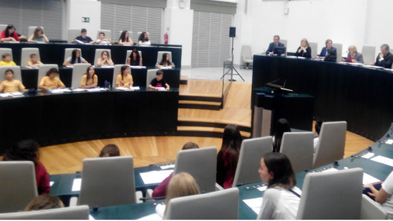 El Ayuntamiento de Madrid permitirá votar por videoconferencia en el Pleno en casos de maternidad, paternidad y enfermedad grav