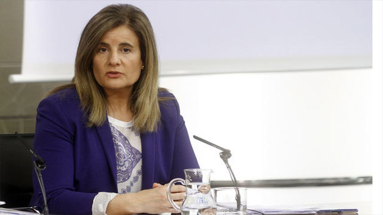 Báñez destaca que España ya ha recuperado la mitad del empleo perdido en la crisis