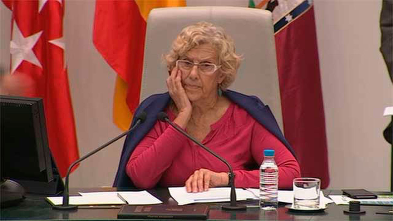 Carmena quiere verse con Montoro para aclarar la diferencia de opiniones sobre el techo de gasto del Ayuntamiento