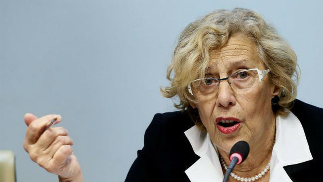 Carmena, dispuesta a desplazarse a los campamentos de refugiados para entregar ayuda humanitaria