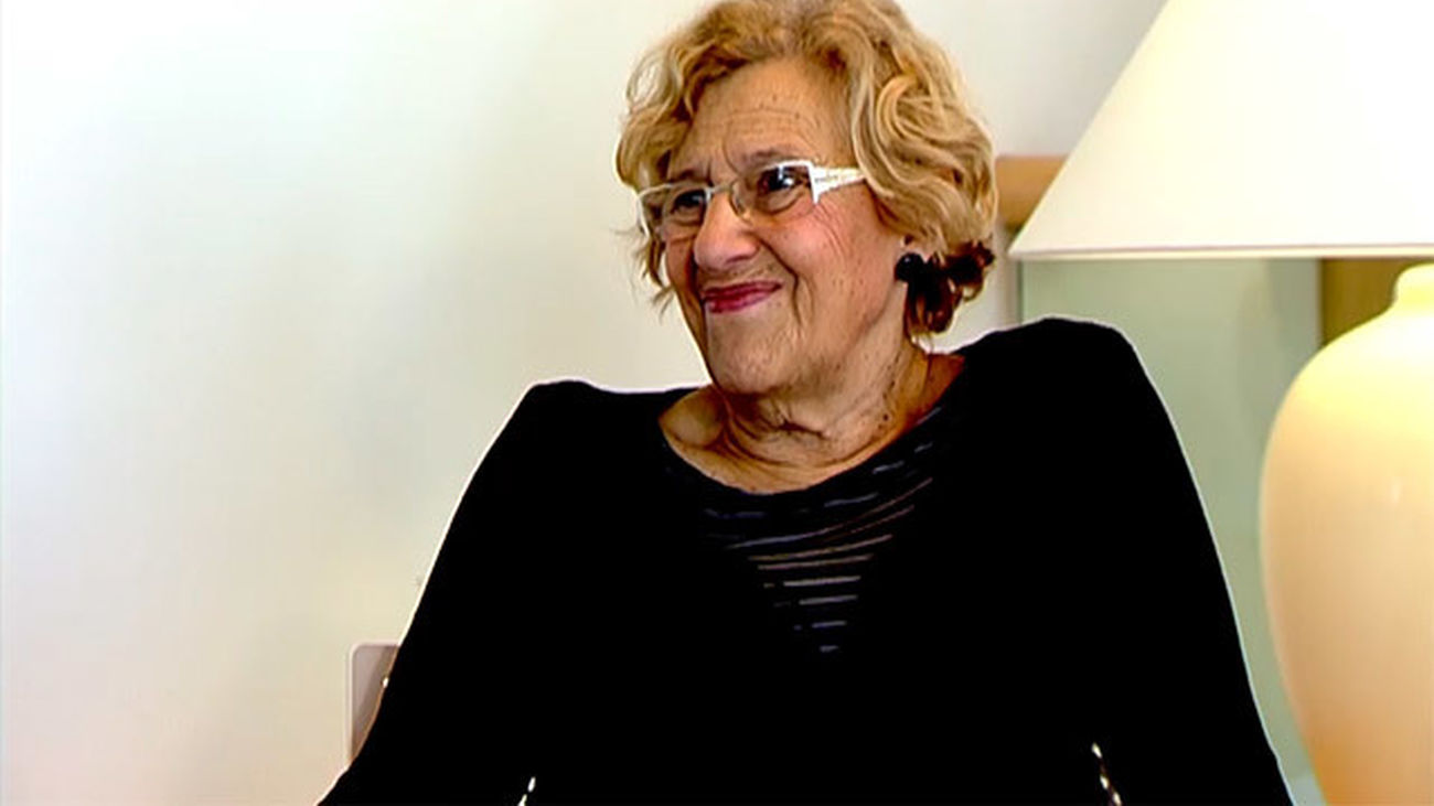 Carmena anuncia para el curso 2016/2017 que los estudiantes  de la UCM realizarán trabajos comunitarios, aún por definir