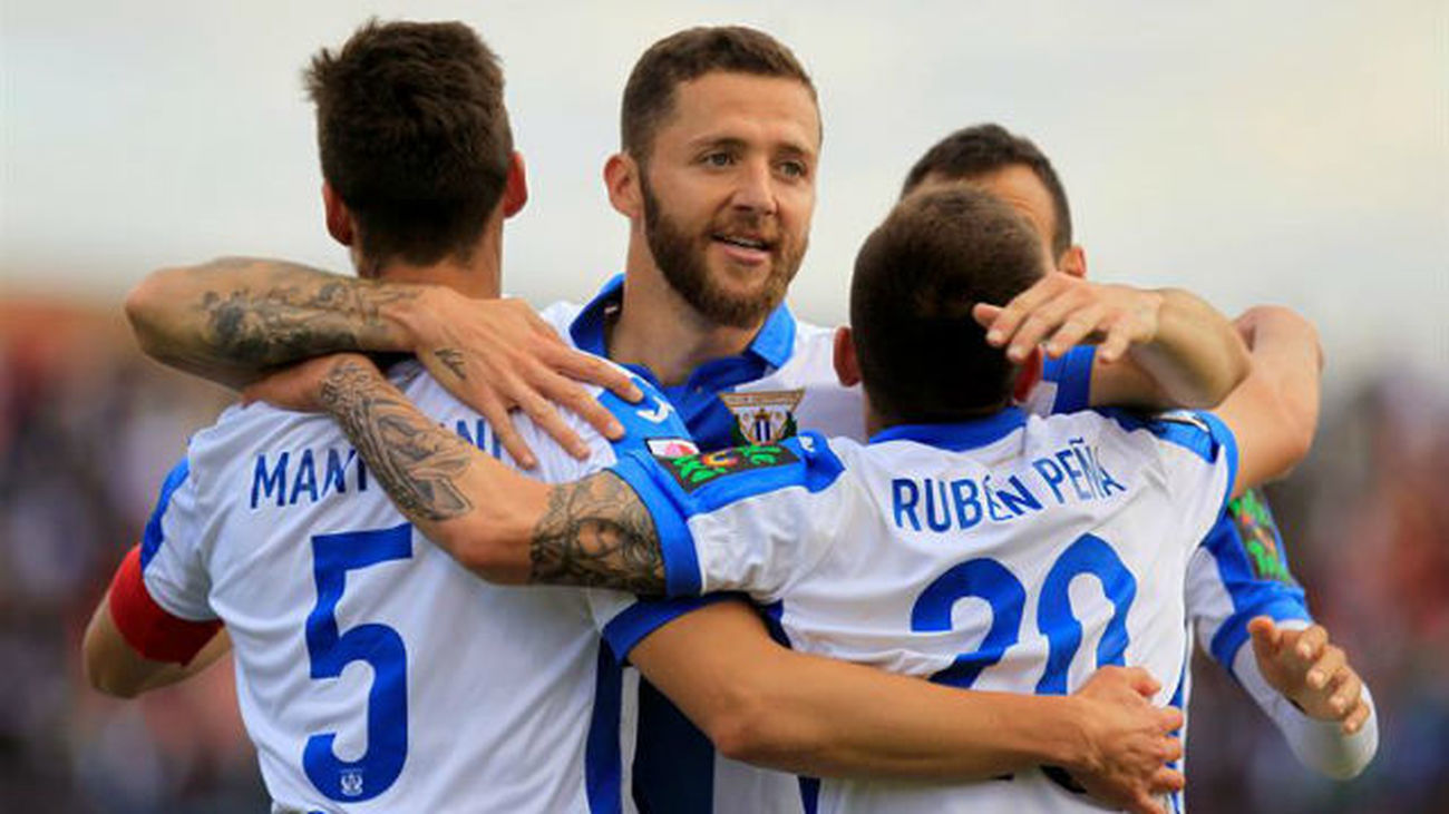 Cifuentes recibe hoy en la Real Casa de Correos a los jugadores del Leganés tras su ascenso a primera división