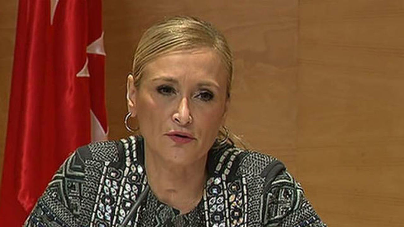 Cifuentes pide a los Reyes Magos trabajo para los 452.352 de los desempleados madrileños