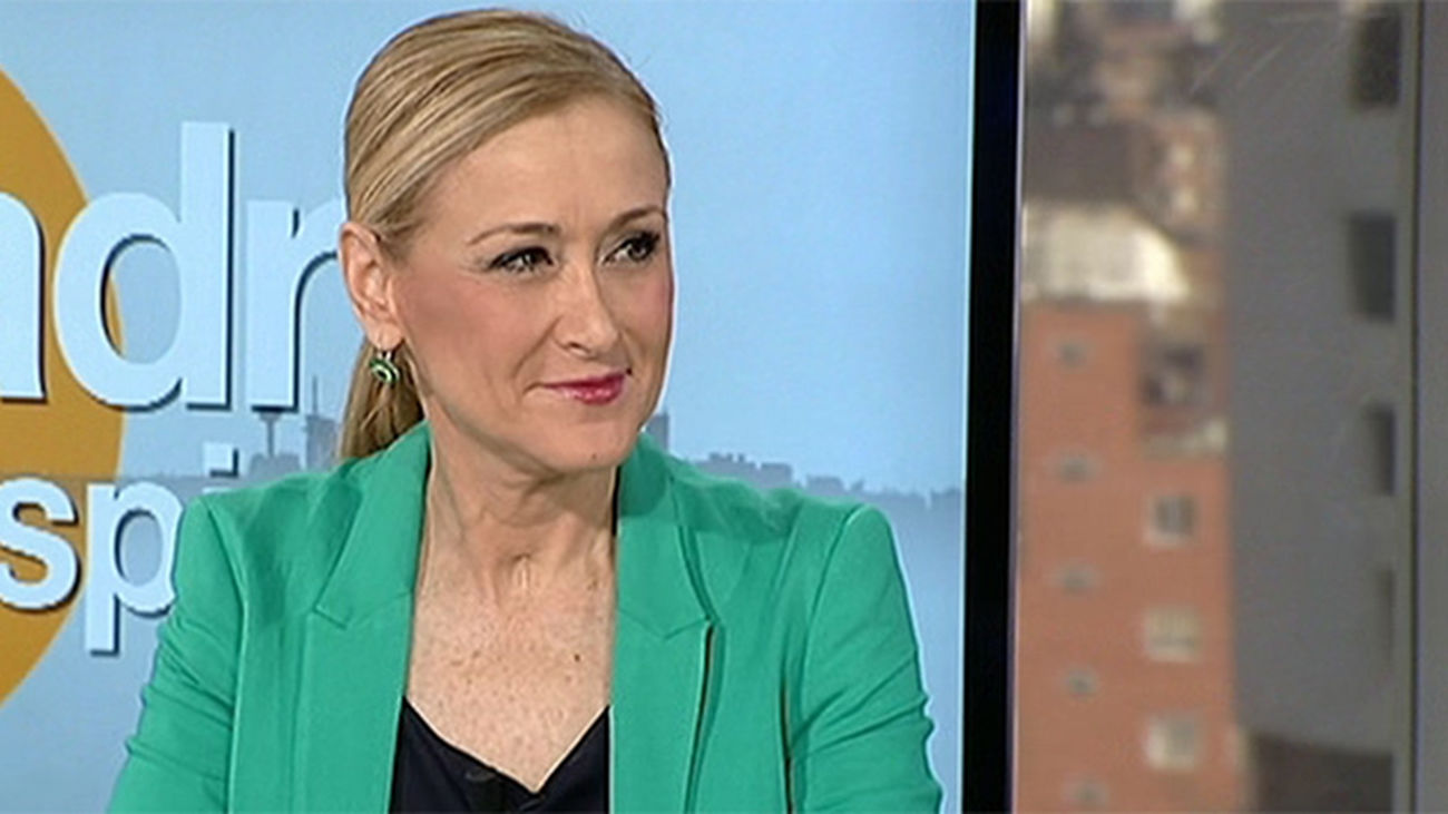 Cifuentes: “Mi apuesta es por la sanidad pública y no va a haber nuevas externalizaciones”