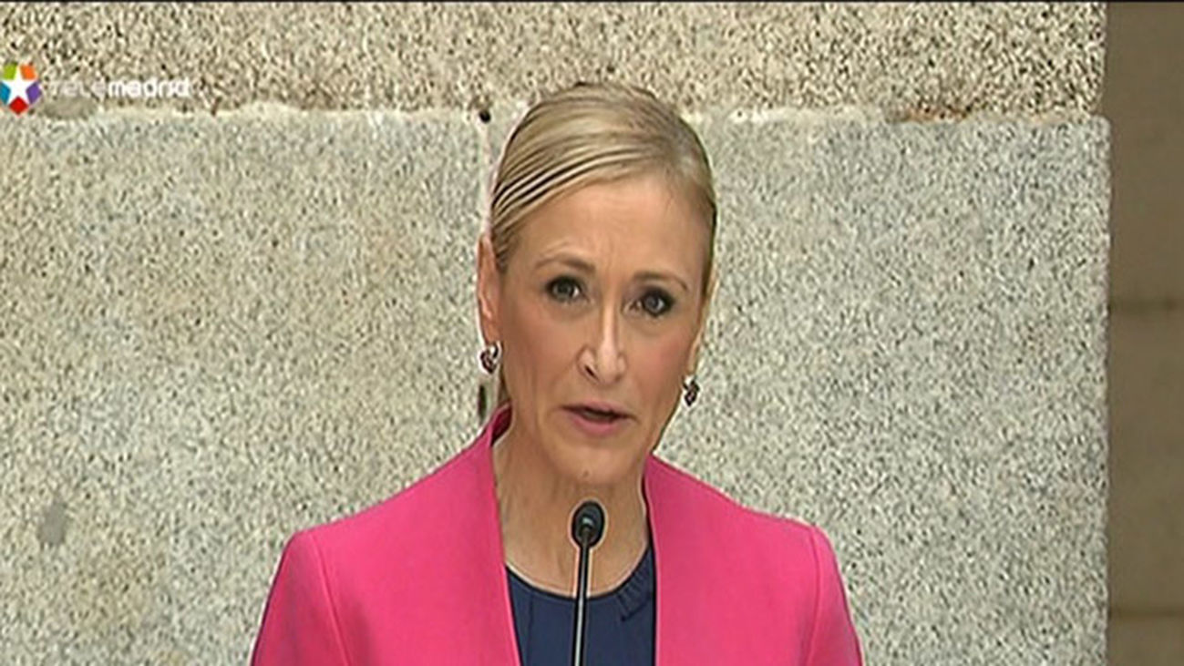 Cifuentes estudia la rebaja de un punto del IRPF