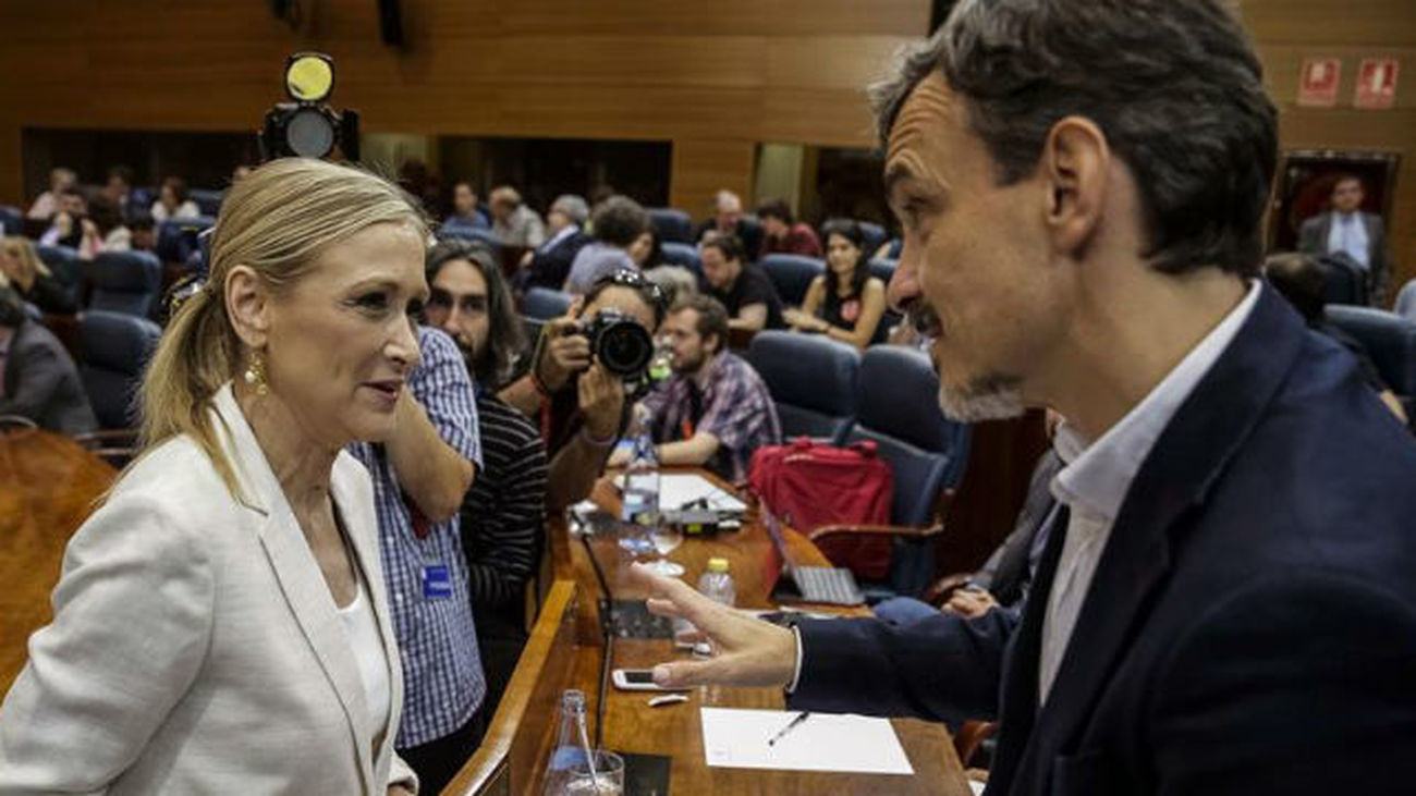 Cifuentes apela al diálogo con todos los partidos con representación en la Asamblea de Madrid