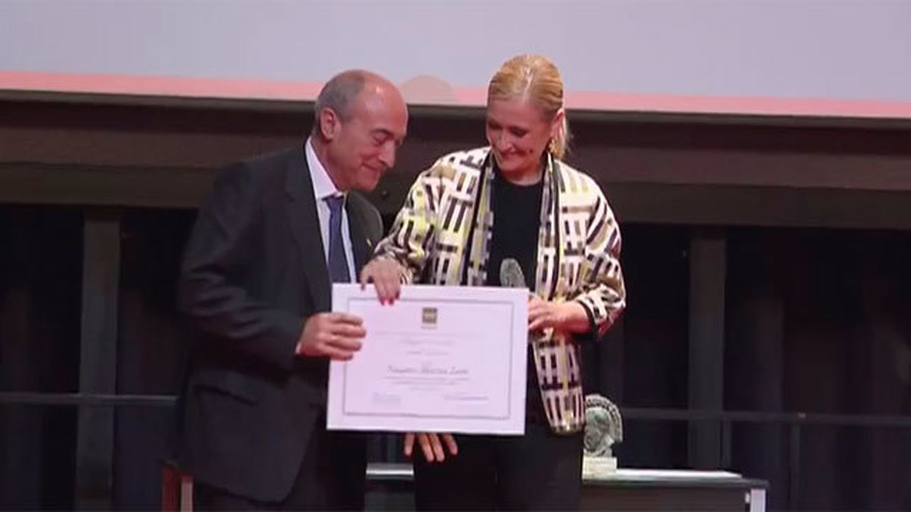 Cristina Cifuentes aboga por convertir la región en un gran atractivo científico y tecnológico