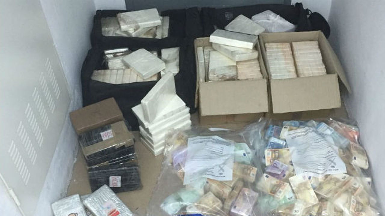 Desarticulada una organización que movía 160 kilos de coca y que tenía 21 coches, muchos de alta gama