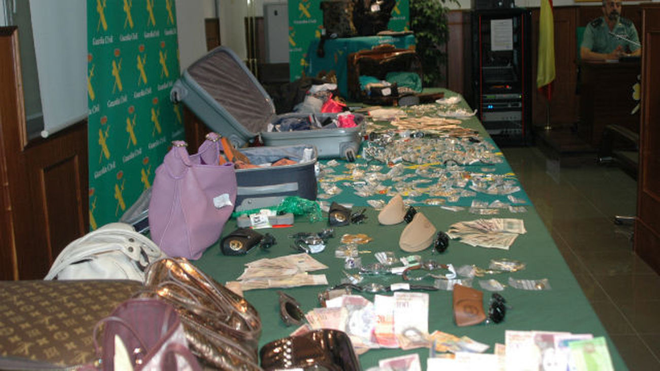 Detenida una célula de albaneses acusados de 58 robos en chalés en la Sierra con sus moradores dentro