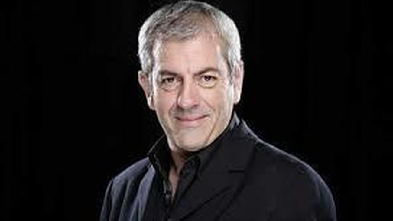 Entrevista a Carlos Sobera, que estrena '5 y... ¡Acción!' en el teatro Reina Victoria