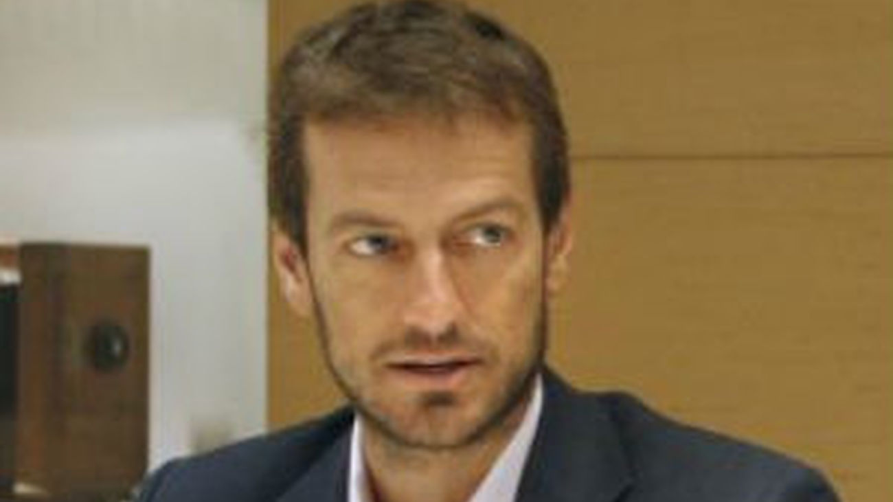 Entrevista a César Cabo, controlador aéreo