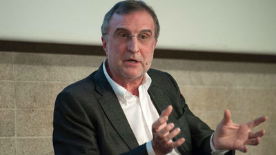 Entrevista a José María Ezquiaga, decano del Colegio Oficial de Arquitectos de Madrid, sobre la reforma de la Plaza de España