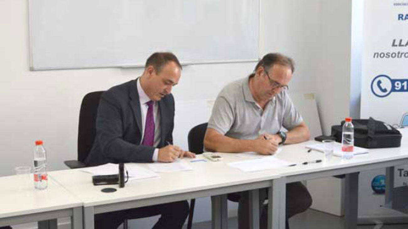 Entrevista a Joaquín Anills, presidente de 'SOS Desaparecidos', y Miguel Ángel Leal, presidente de la Gremial del Taxi