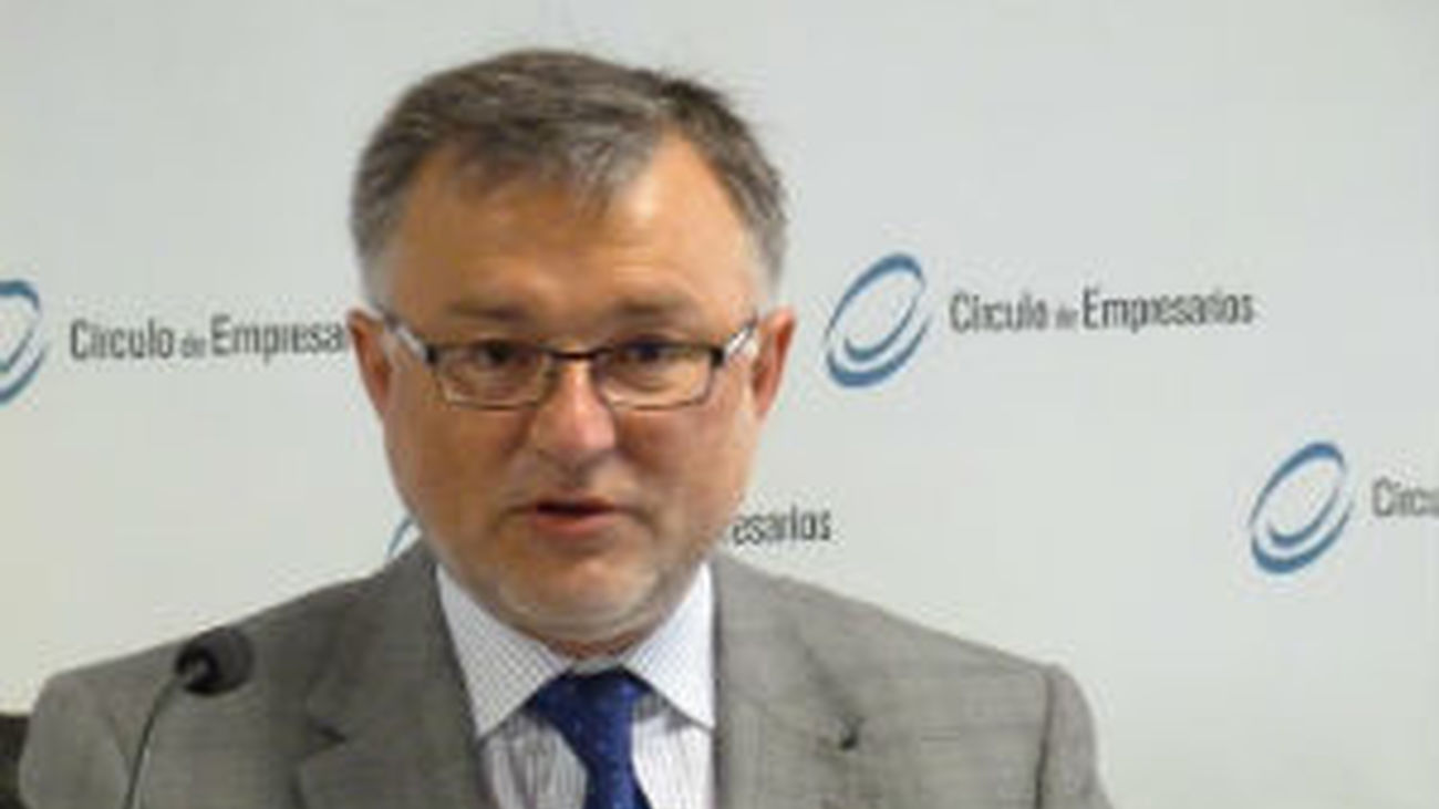 Entrevista a John Müller, autor de 'Leones contra Dioses'