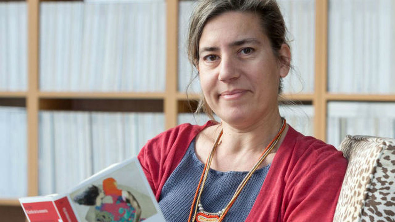 Entrevista a Lea Vélez, autora de 'Nuestra casa en el árbol'