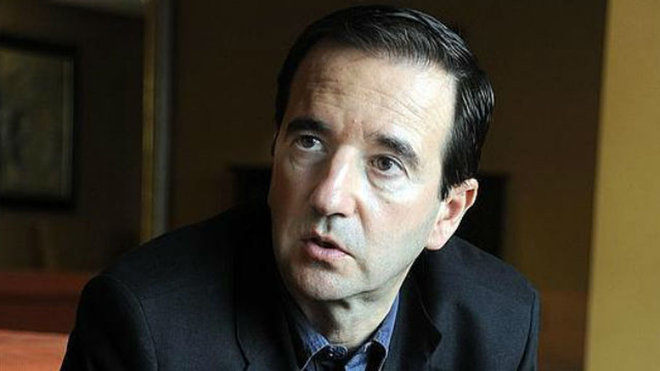 Entrevista a Martín Casariego, que nos presenta su libro 'Como los pájaros aman el aire'