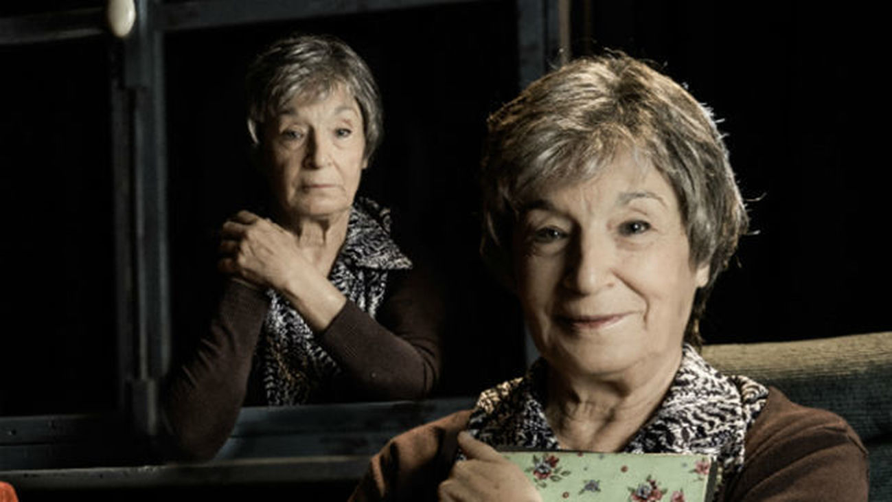 Entrevista a Petra Martínez, actriz de la obra de teatro 'Una Mujer en la Ventana'