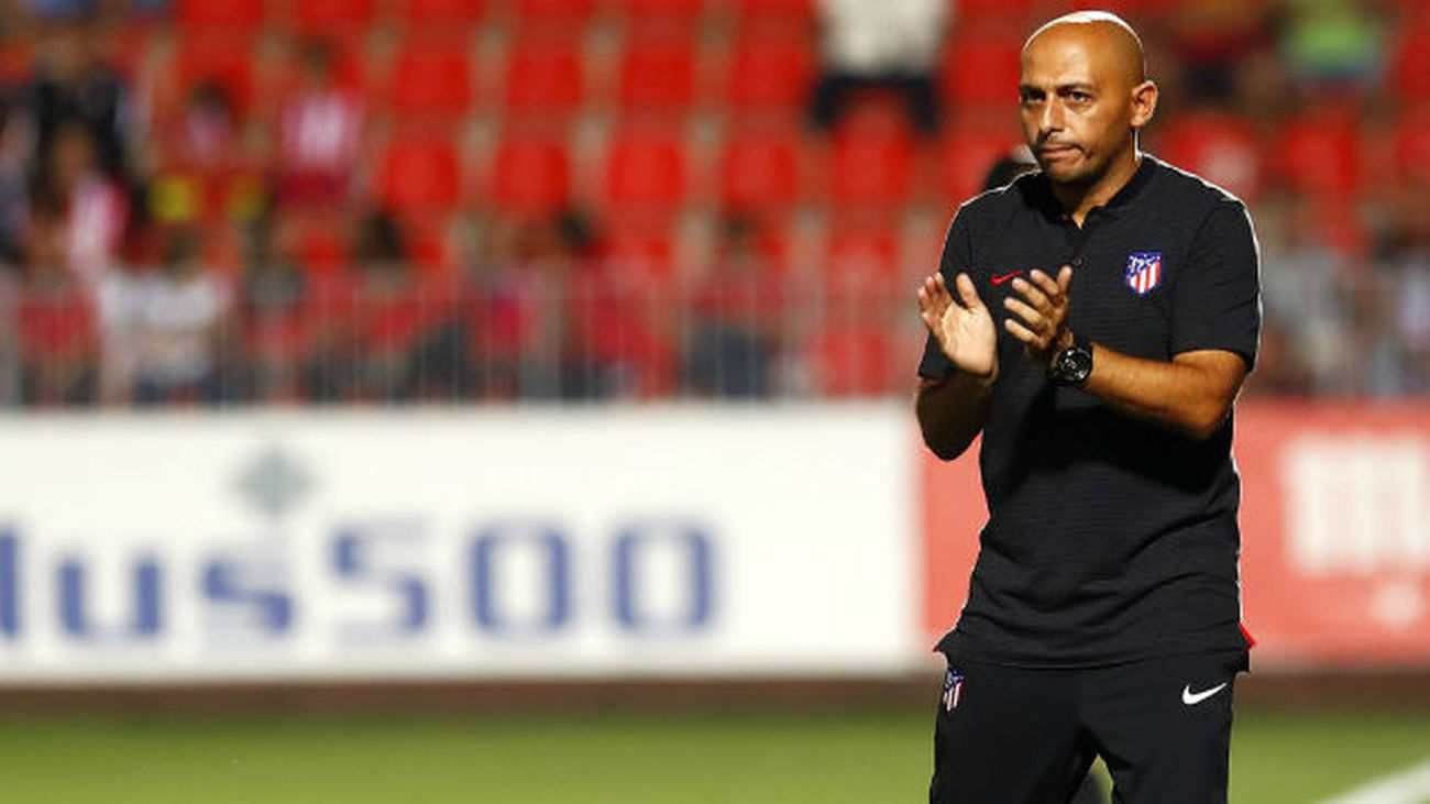 Entrevista a Ángel Villacampa, entrenador del Atlético de Madrid Féminas