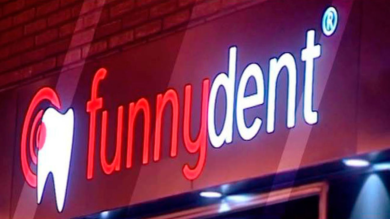 Entrevistas a una afectada, a un abogado y al presidente de Dentistas de España por el cierre de las Clínicas Funnydent